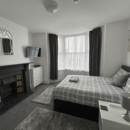 Copperfield Apartment Cardiff Exterior photo