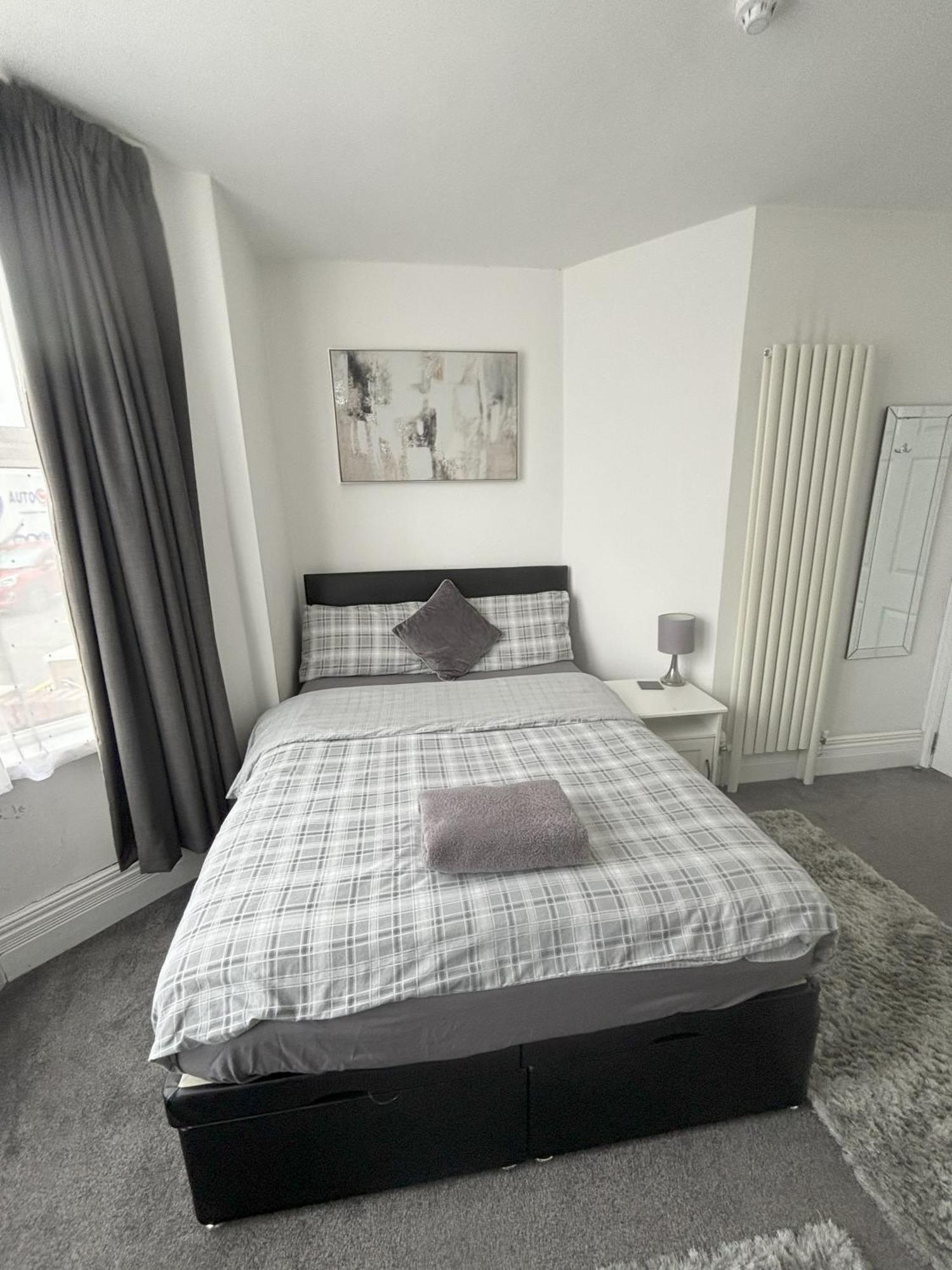 Copperfield Apartment Cardiff Exterior photo